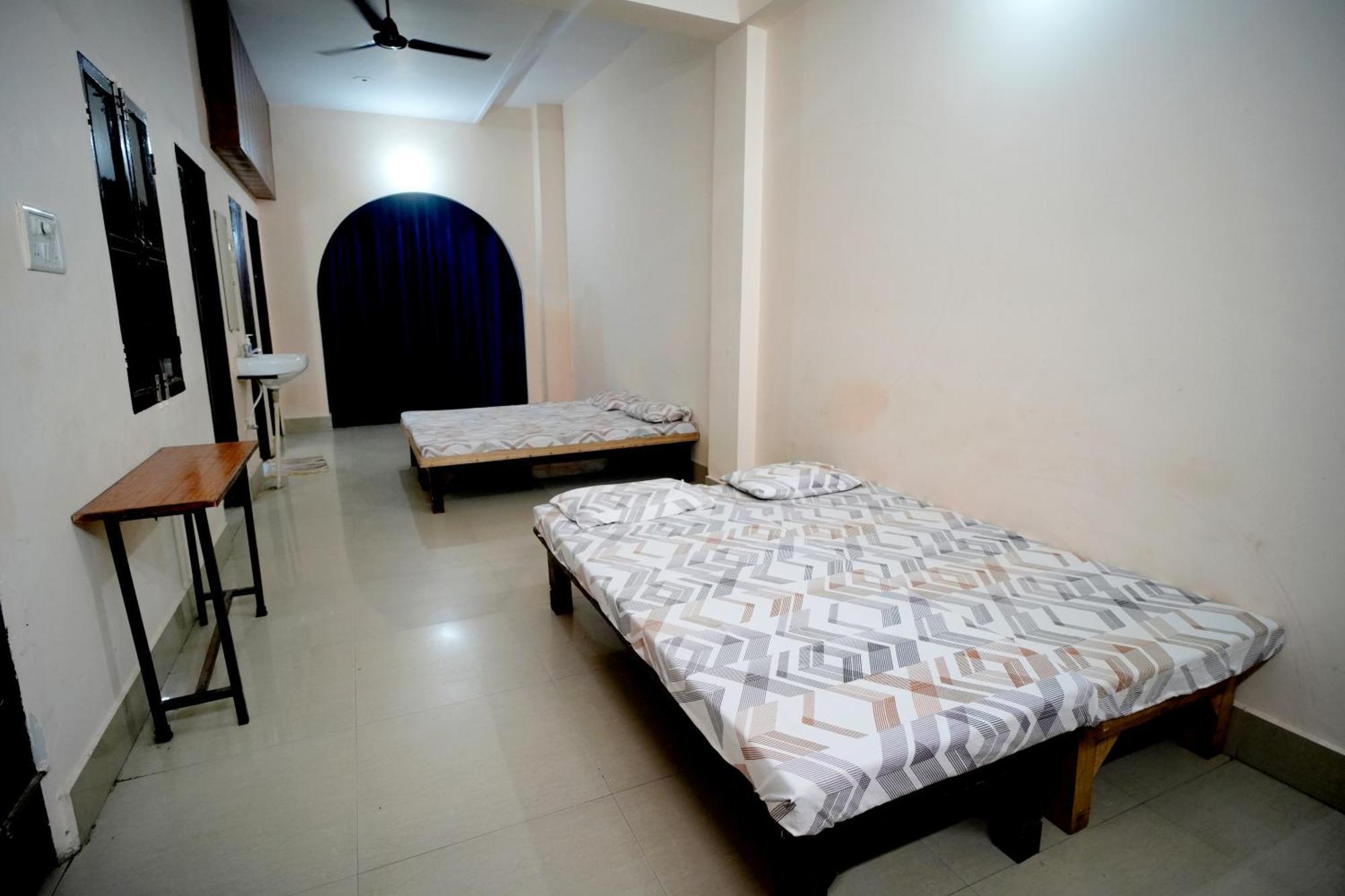 Banaras Gully House 500 Ft From The Ghats Varanasi Exterior foto