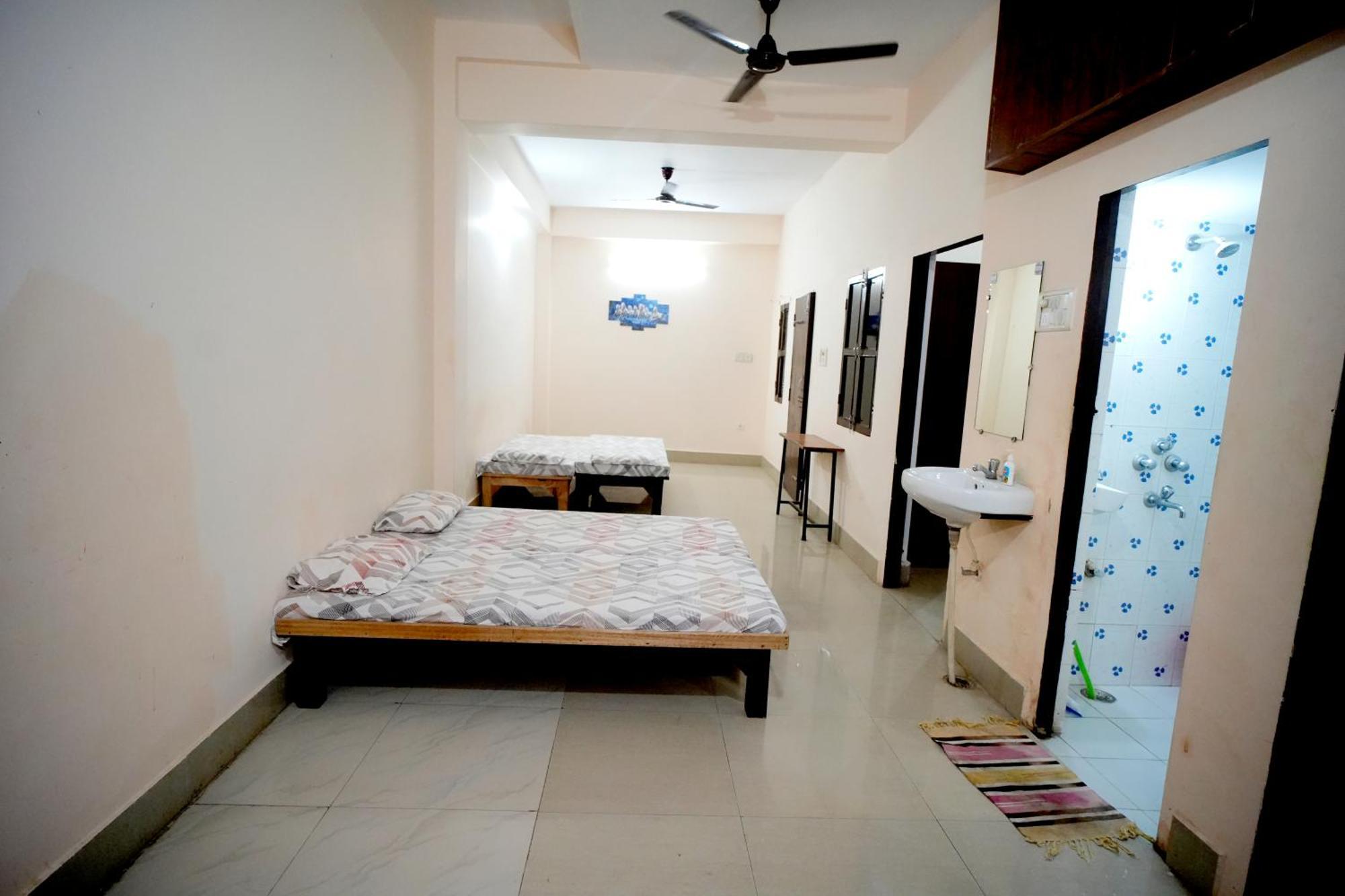 Banaras Gully House 500 Ft From The Ghats Varanasi Exterior foto