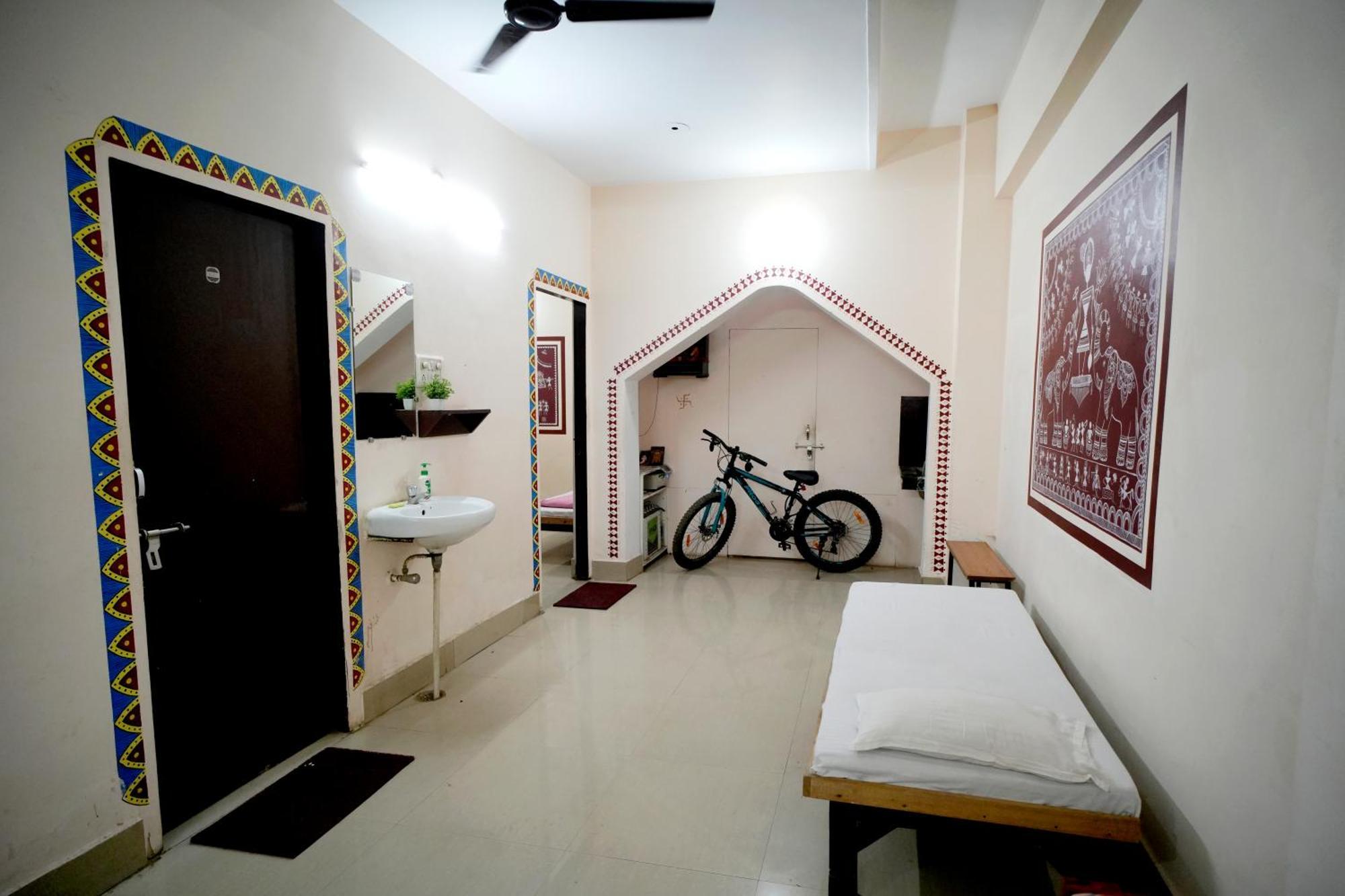 Banaras Gully House 500 Ft From The Ghats Varanasi Exterior foto